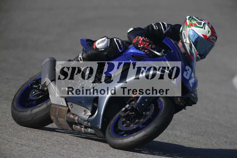 /Archiv-2024/01 26.-28.01.2024 Moto Center Thun Jerez/Gruppe gruen-green/32